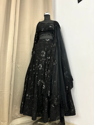 Black saree