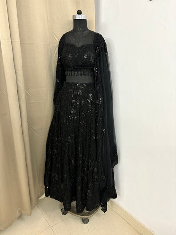 Black saree