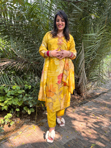 Yellow Printed Handmade Suit Set
