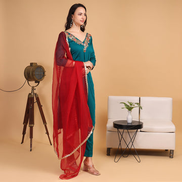 EF1013 - Green And Red Suit Set
